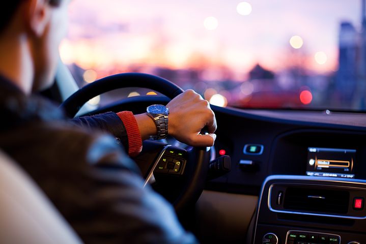 Transport osób autobusem – co musisz wiedzieć?
