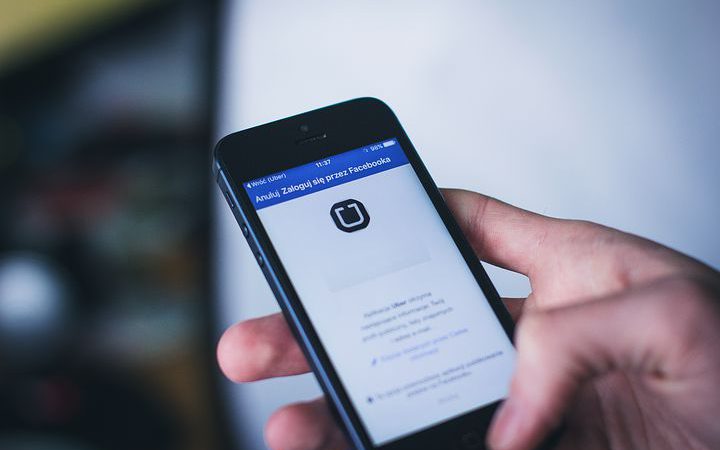 Profesjonalne usługi transportowe dla korporacji – zorganizuj służbowy event