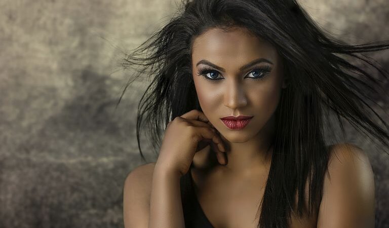 Ogłoszenia o podłożu seksualnym – escort girls