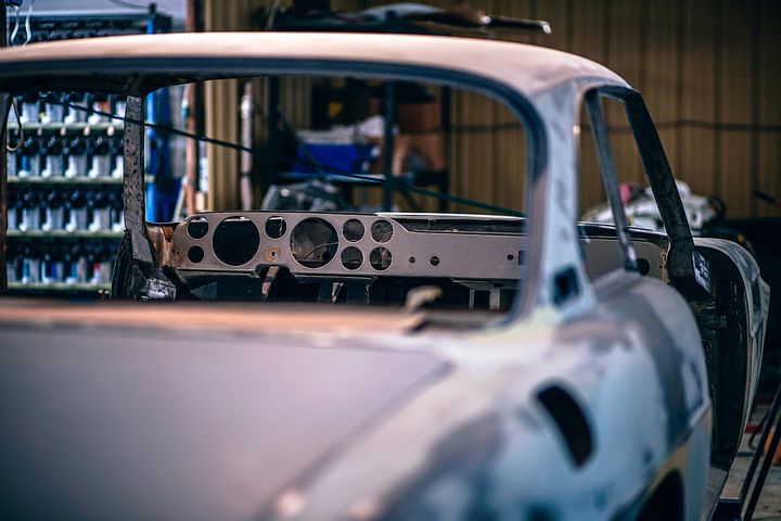 O jakich rzeczach warto pamiętać podczas wyboru mechanika samochodowego